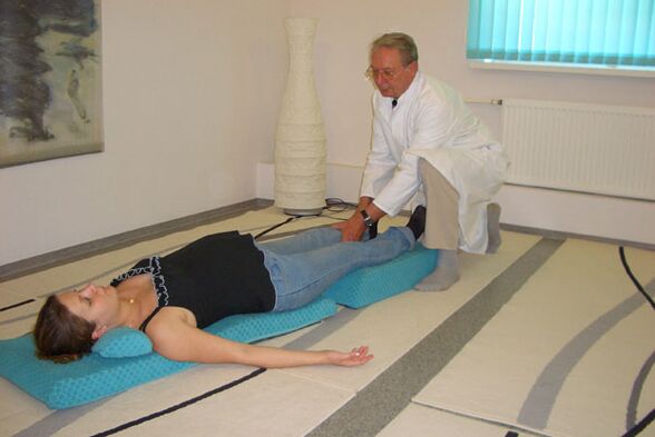 Terapia detenzora para la osteocondrosis cervical